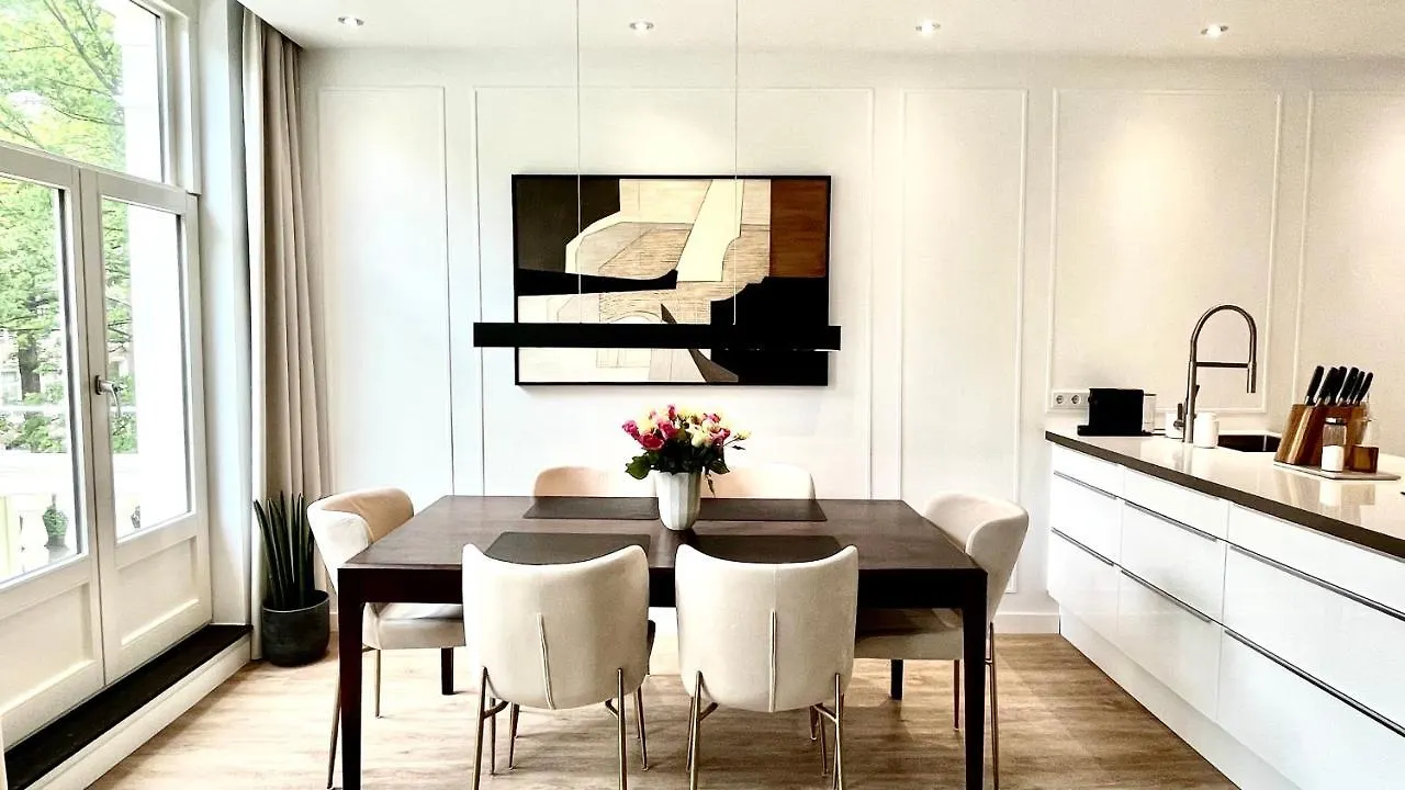 New Stylish 1 Bedroom Apt W/ 2 Balconies In Centrum Amsterdam 0*,